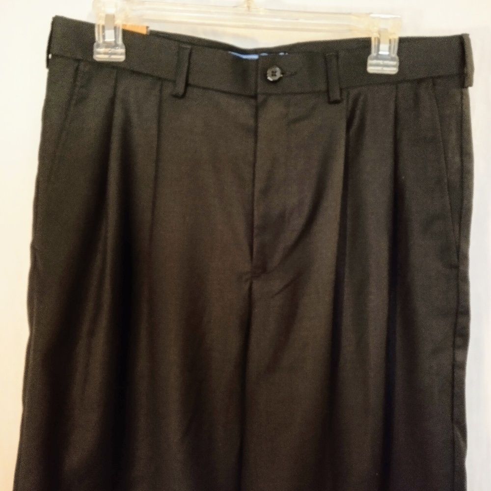 NWOT CROFT&BARROW Men's Pleated Shorts Sz 32